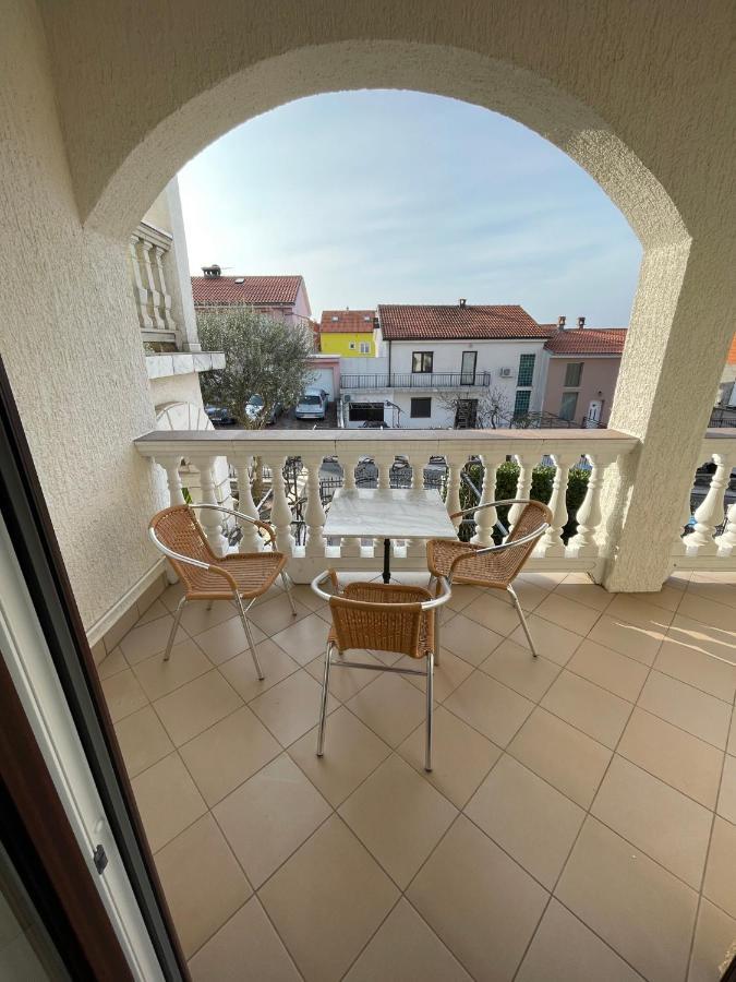 Apartment Kati Crikvenica Bagian luar foto