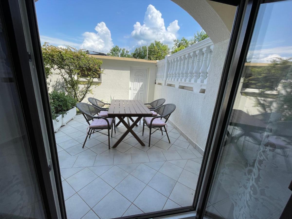 Apartment Kati Crikvenica Bagian luar foto