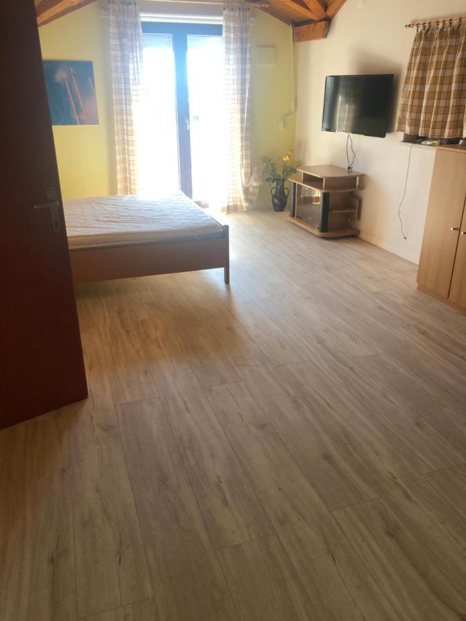 Apartment Kati Crikvenica Bagian luar foto